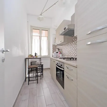 4bnb - Cavalleggeri Apartman *